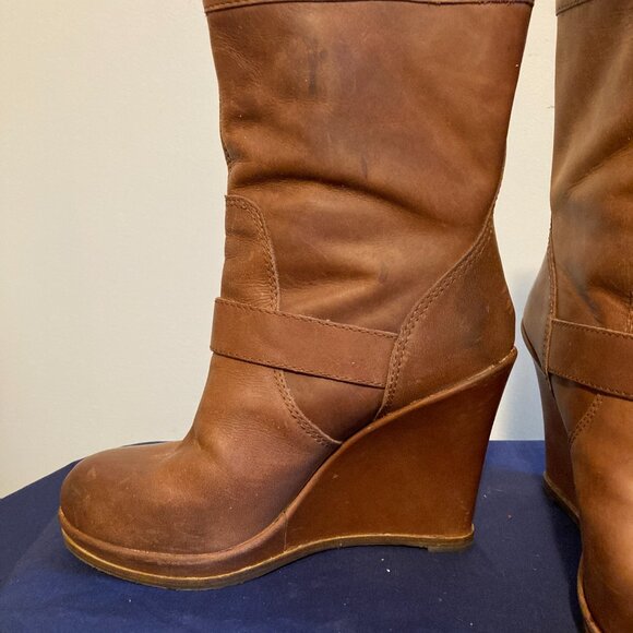 Lucky Brand Distressed Leather Wedge Heel Boots Women’s 7/7.5 – Caramel Leather - Picture 7 of 11